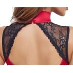 Κόκκινο σατέν κορμάκι με δαντέλα Cottelli Collection